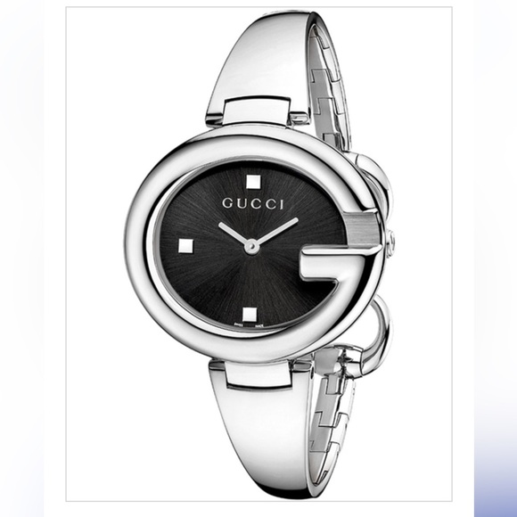 Gucci Guccismia quartz black dial silver steel strap watch, excellent condition. - Picture 1 of 6